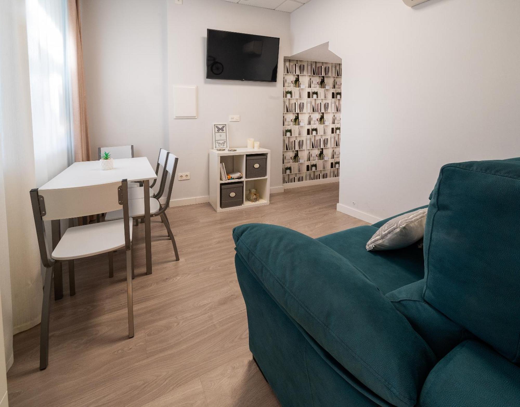 Apartamentos Aranda - Roble Aranda de Duero Exterior foto